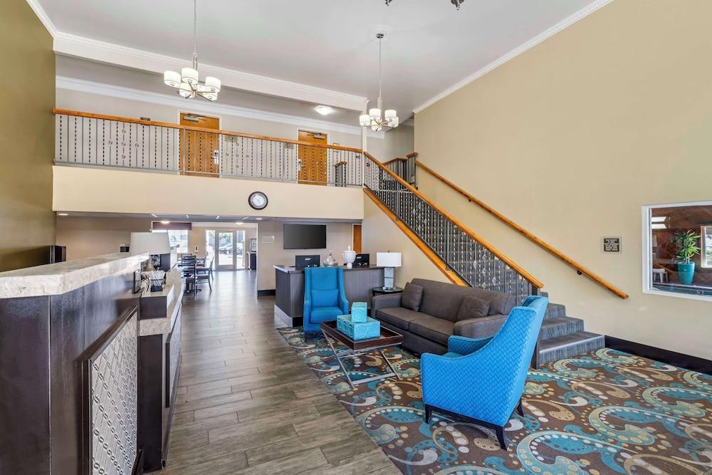 Best Western Liberty Inn photo 30