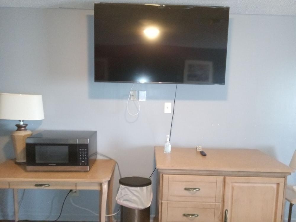 Western Hills Motel photo 19