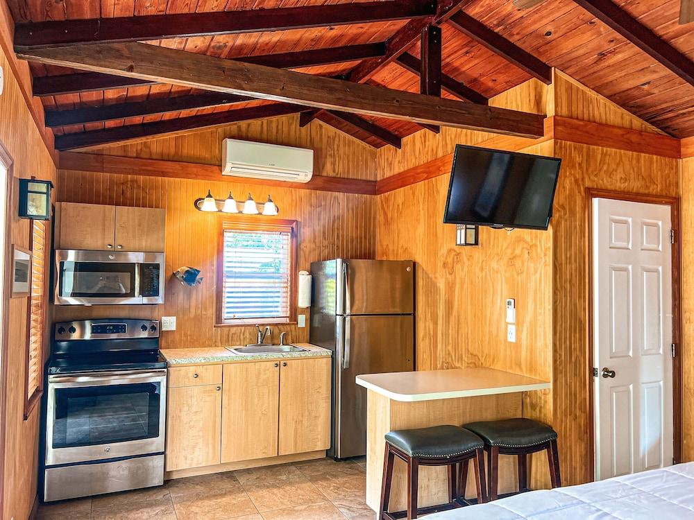 Sunset Cove Beach Resort photo 84
