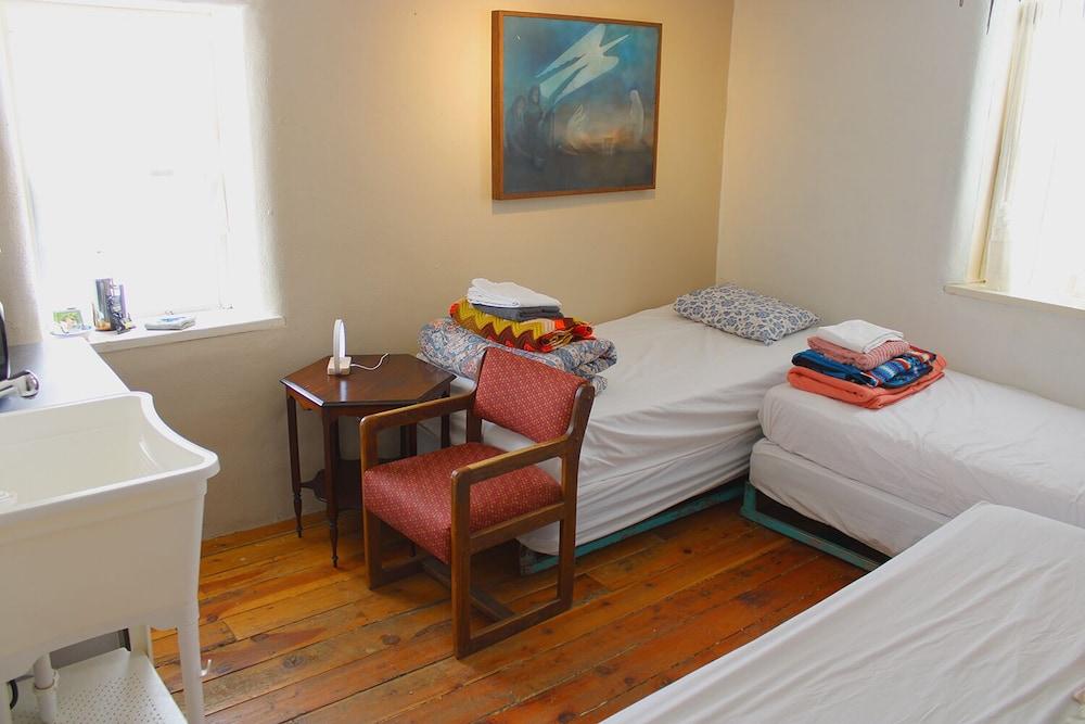 SnowMansion Taos Adventure Lodge photo 35
