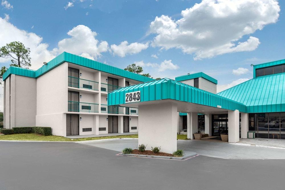 Quality Inn Tyler - Lindale photo 27
