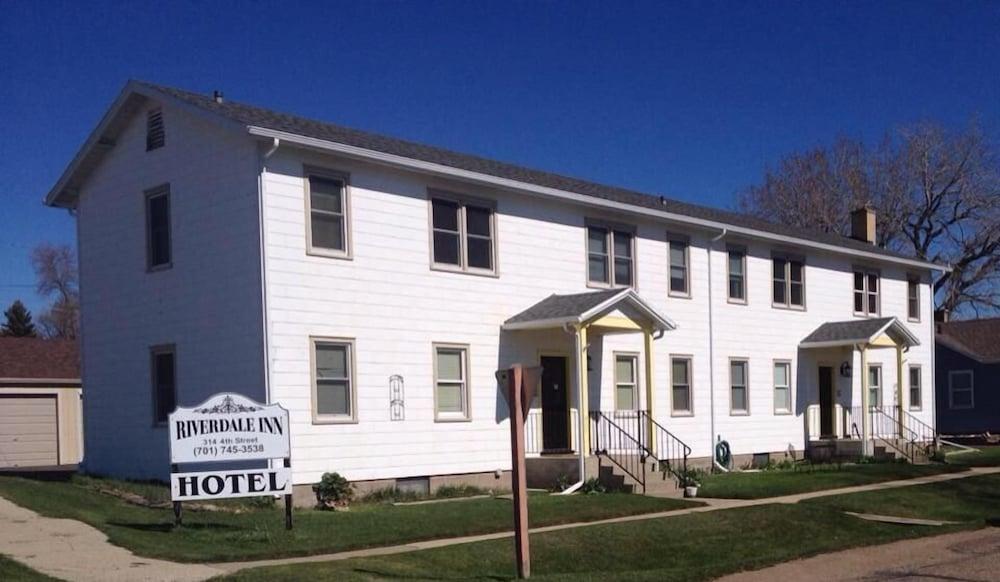 Riverdale Inn photo 1