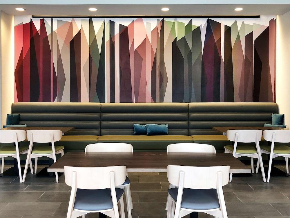 Hilton Garden Inn Redmond Seattle photo 35