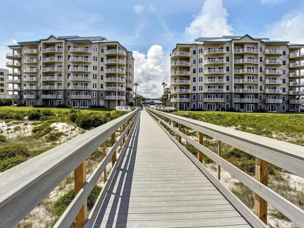 81-ocean-place photo 10