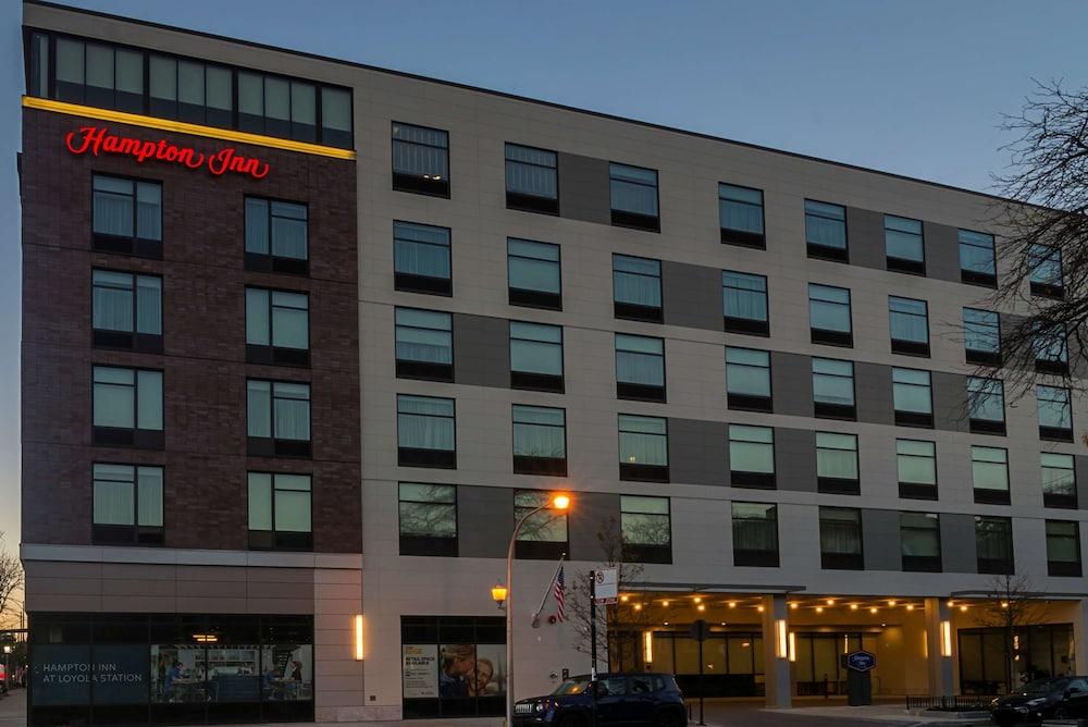 Hampton Inn Chicago North-Loyola Station photo 51