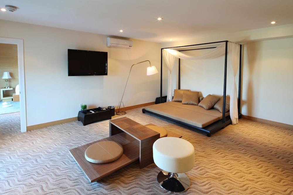 The One Boutique Hotel photo 59