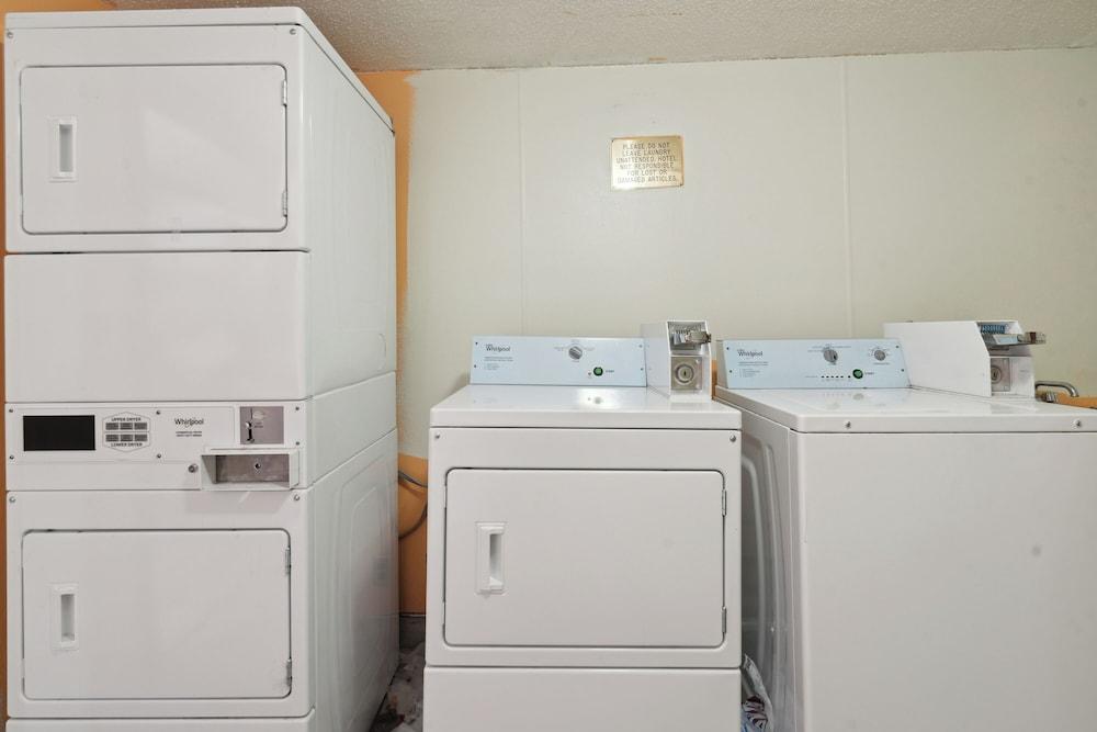 Miami Suites Hotel photo 39