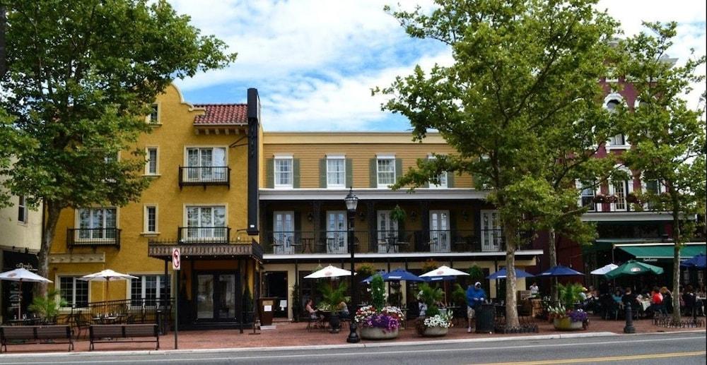 American Hotel photo 36