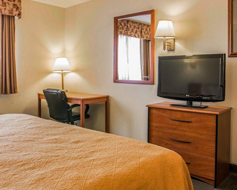 Quality Inn Durand I-69 photo 7