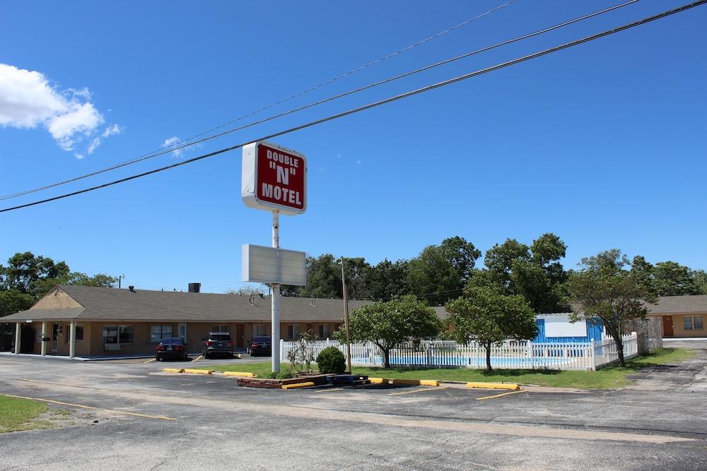 Double N Motel — hotel in Ponca City