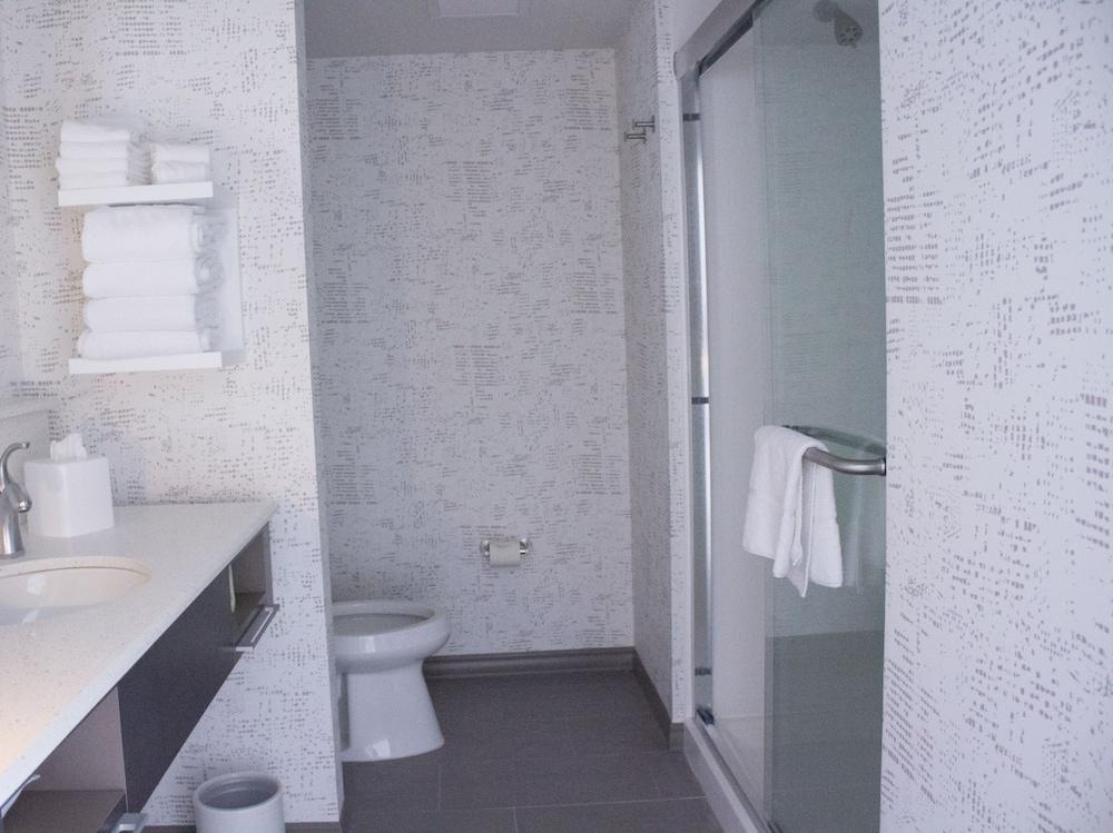 Hampton Inn & Suites Cranberry Pittsburgh photo 88