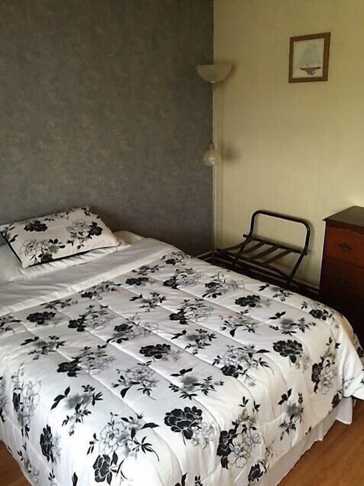 AmerItal International Suites photo 6
