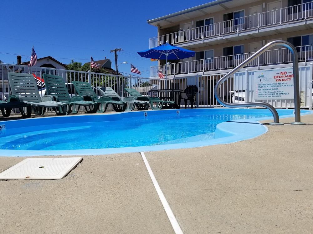 Bay Breeze Motel photo 12