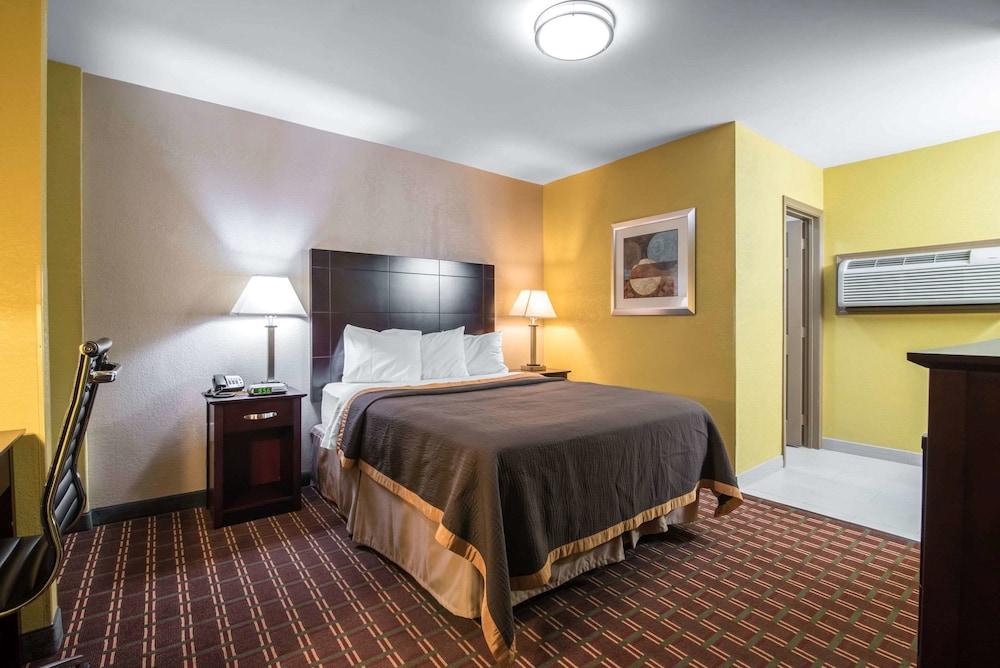 Rodeway Inn Towanda photo 15