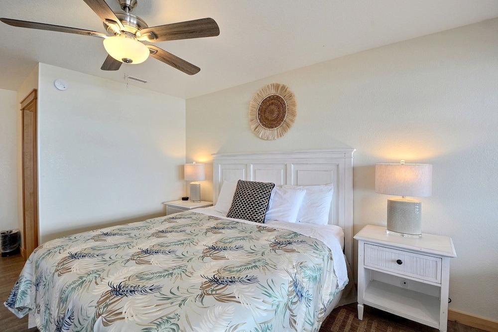 Lighthouse View Oceanfront Lodging photo 3