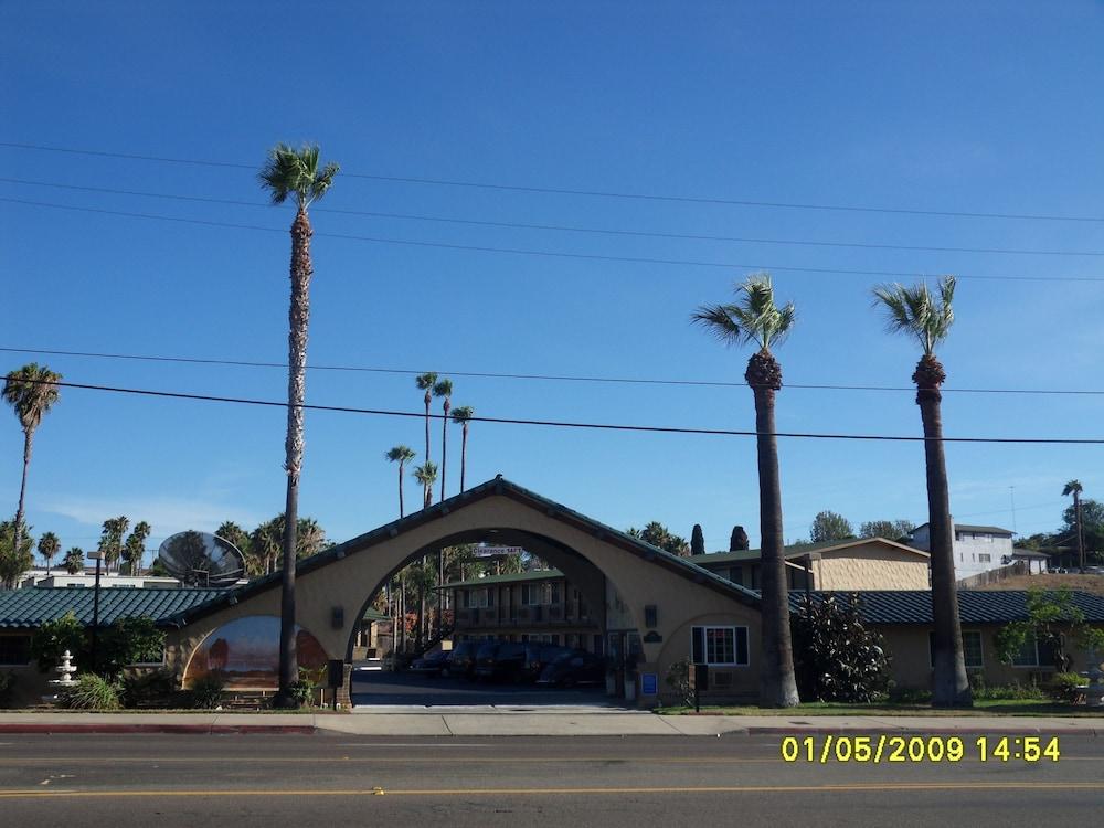Stardust Inn photo 9