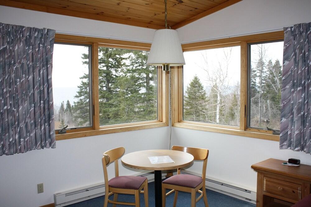 Superior Ridge Resort Motel photo 31