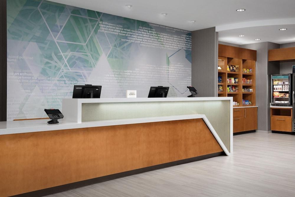 Springhill Suites By Marriott Fayetteville I 95 photo 3