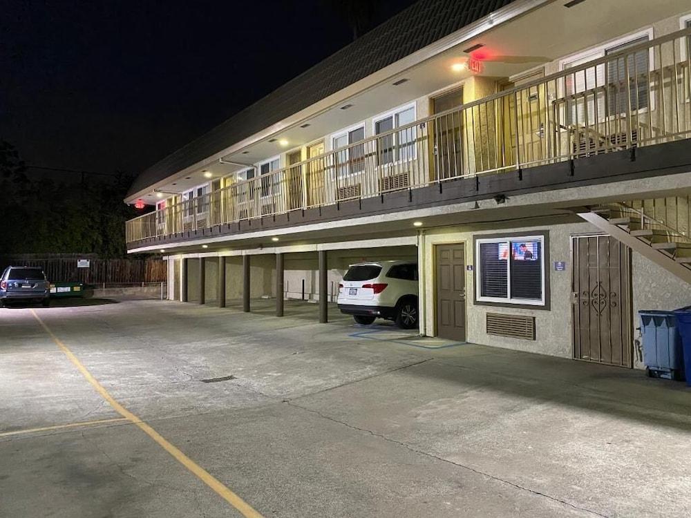 Bayview Motel photo 15