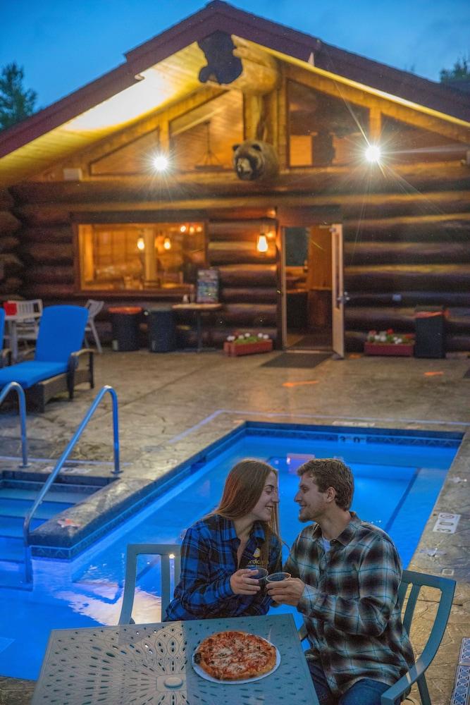 Aqua Log Cabins Resort photo 24