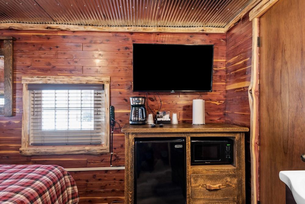Log Cabin Inn photo 67