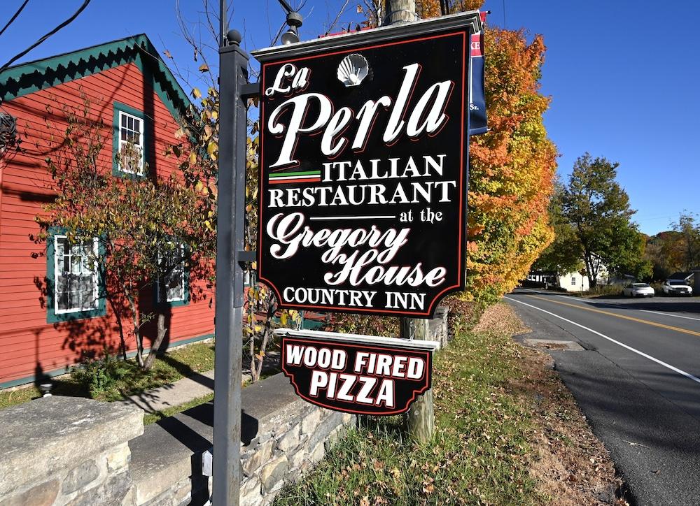 Gregory House Country Inn photo 22