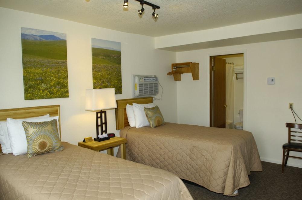 Trout Montana Motel photo 11