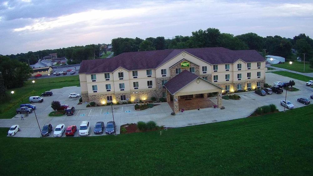 Country View Inn & Suites photo 17