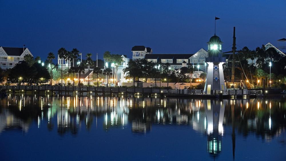 Disney's Yacht Club Resort photo 42
