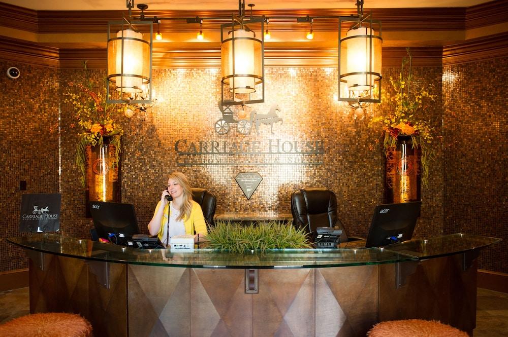 Carriage House Hotel photo 4