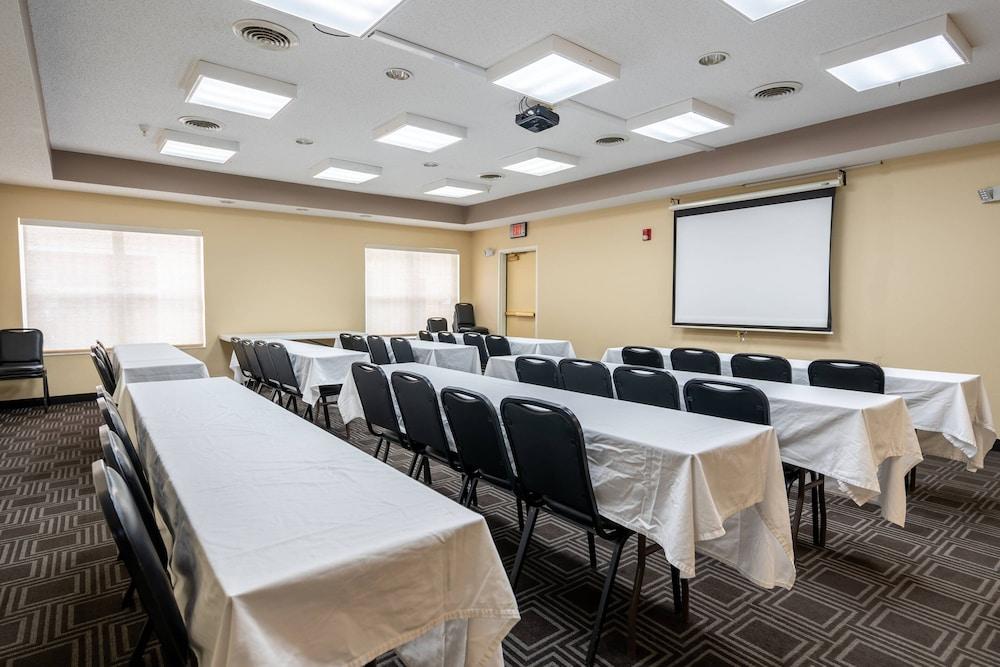 TownePlace Suites by Marriott Rochester photo 13