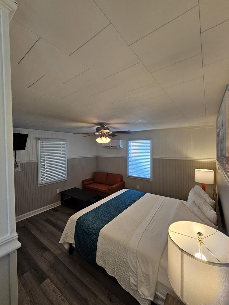 Island Guesthouse and Motel photo 15