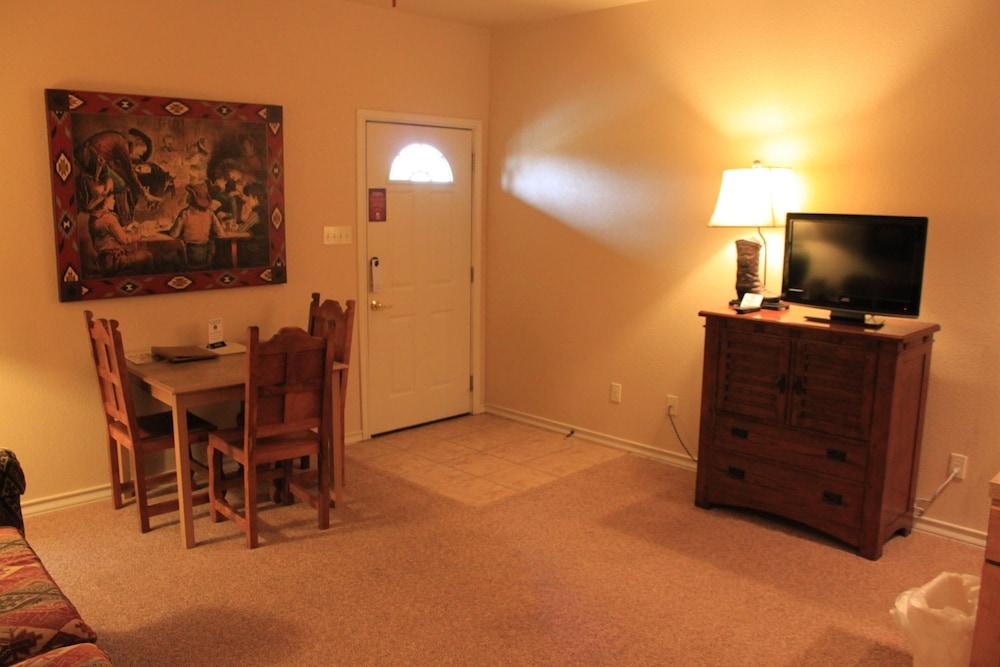 Flying L Ranch Resort photo 31