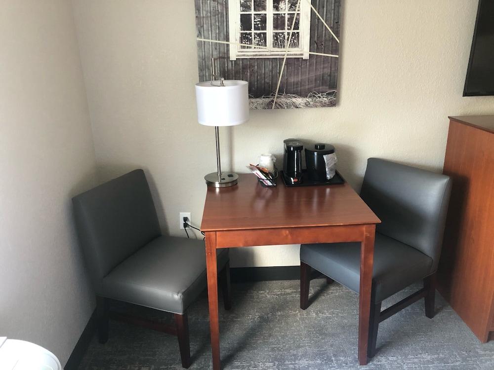 Best Western Lexington Inn photo 16