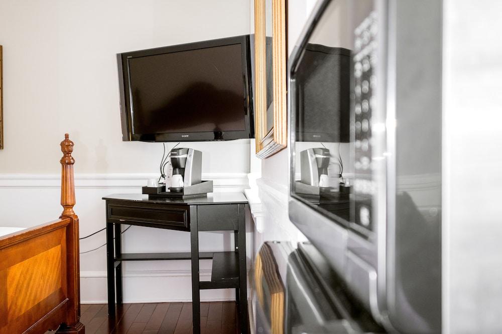 Hotel 340 photo 13