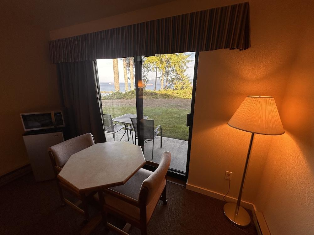 Astoria Crest Motel photo 53