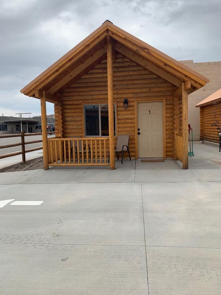 Panguitch Countryside Cabins photo 36