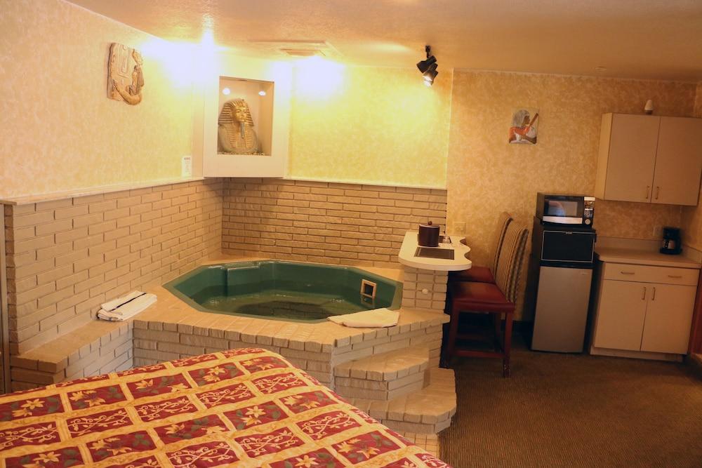 Bedford Inn photo 46