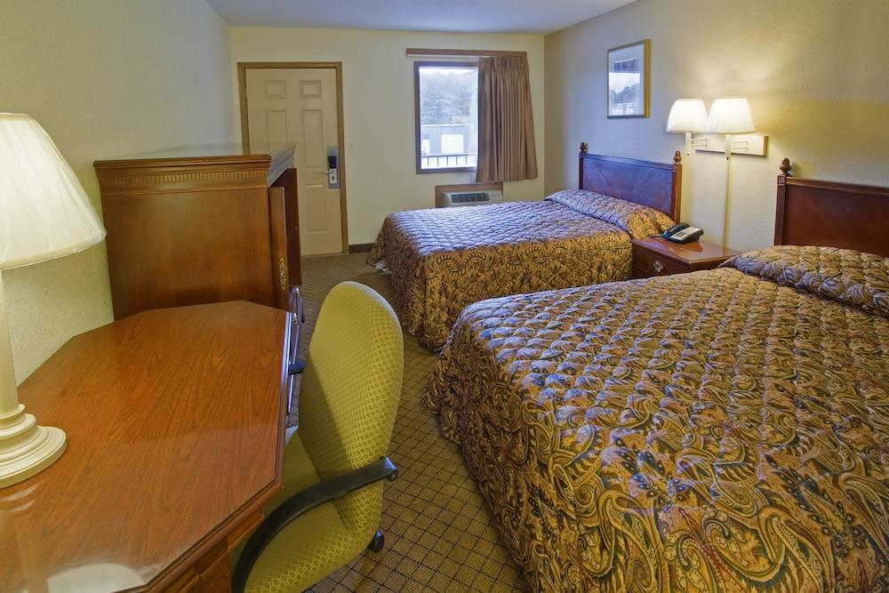 Regal Inn photo 8