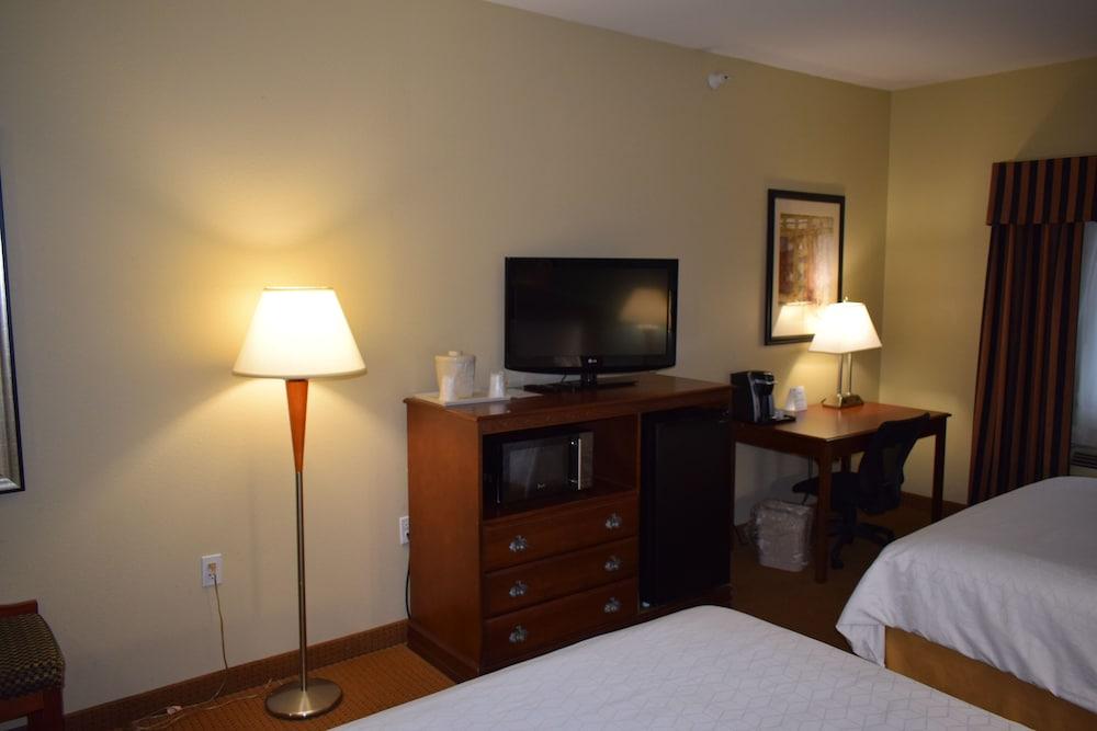 Wingate by Wyndham Newell photo 15
