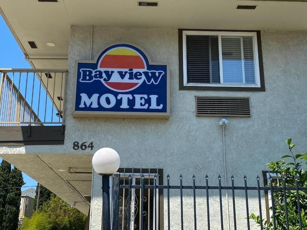 Bayview Motel photo 35