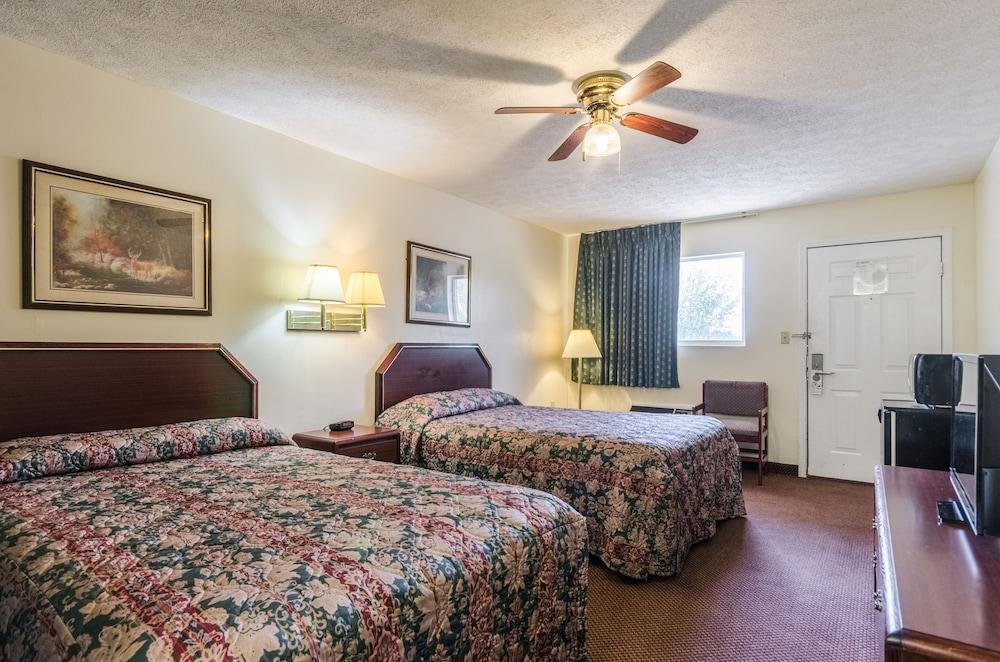 Deerfield Inn photo 6