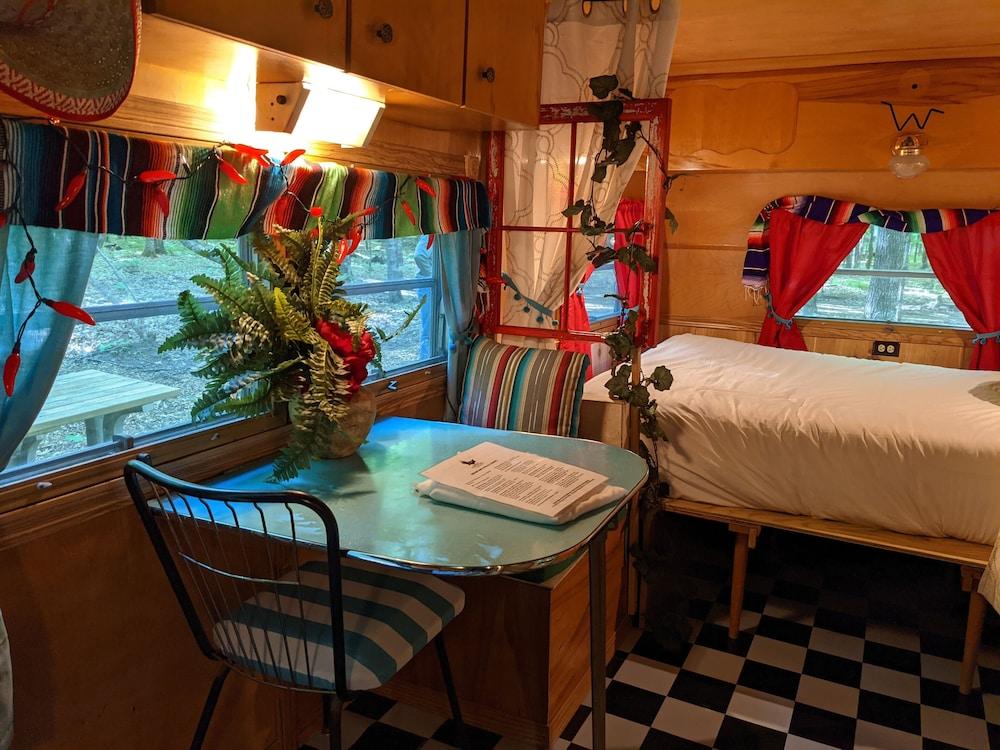 POV Lake Resort & Glamping Campground photo 77