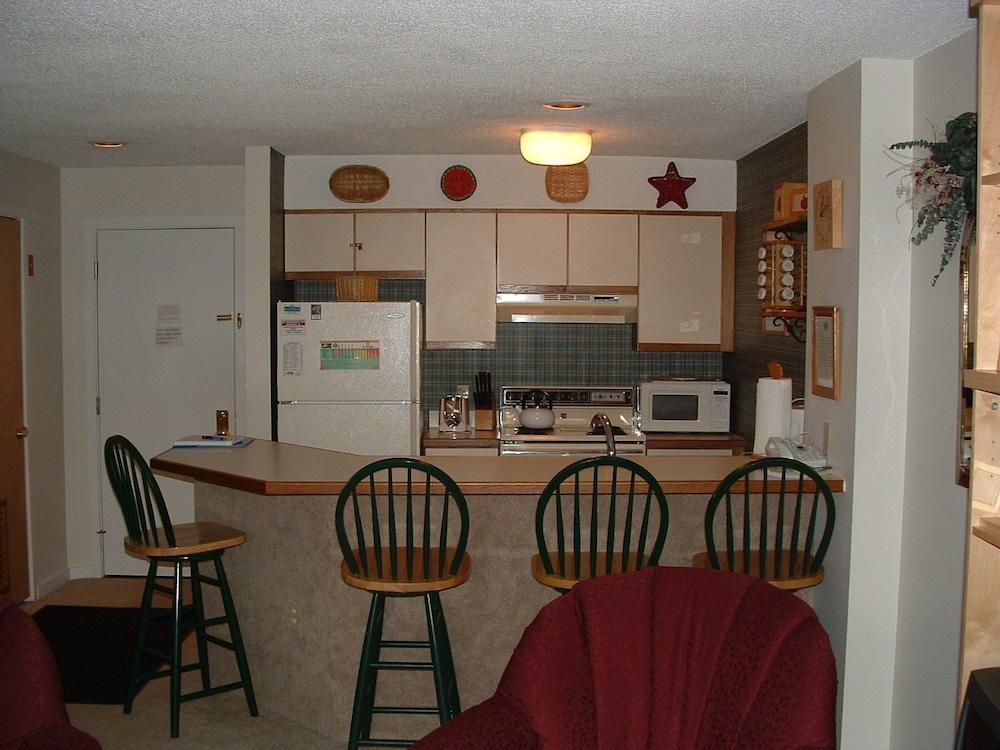 Mountain Lodge at Okemo, A Vail Resorts Property photo 8