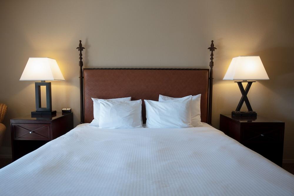 Riverside Inn photo 25
