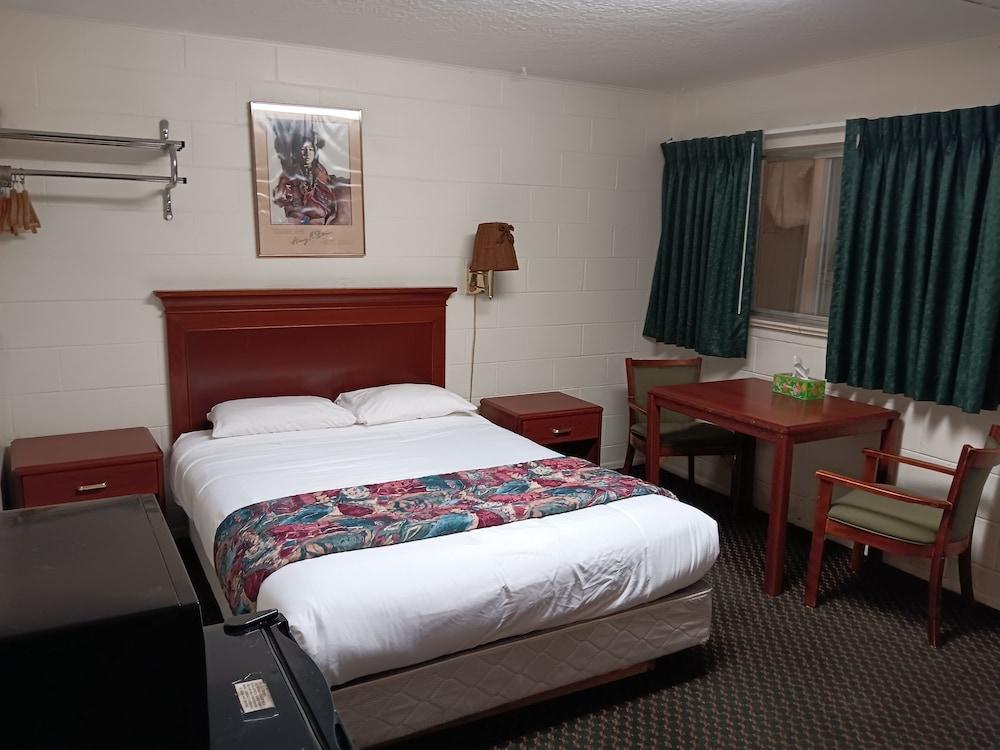 Travel Inn La Junta photo 10