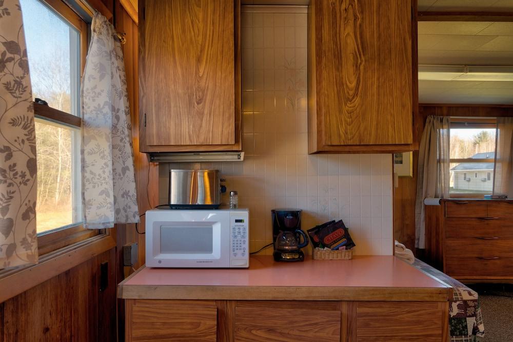 Gale River Motel photo 54