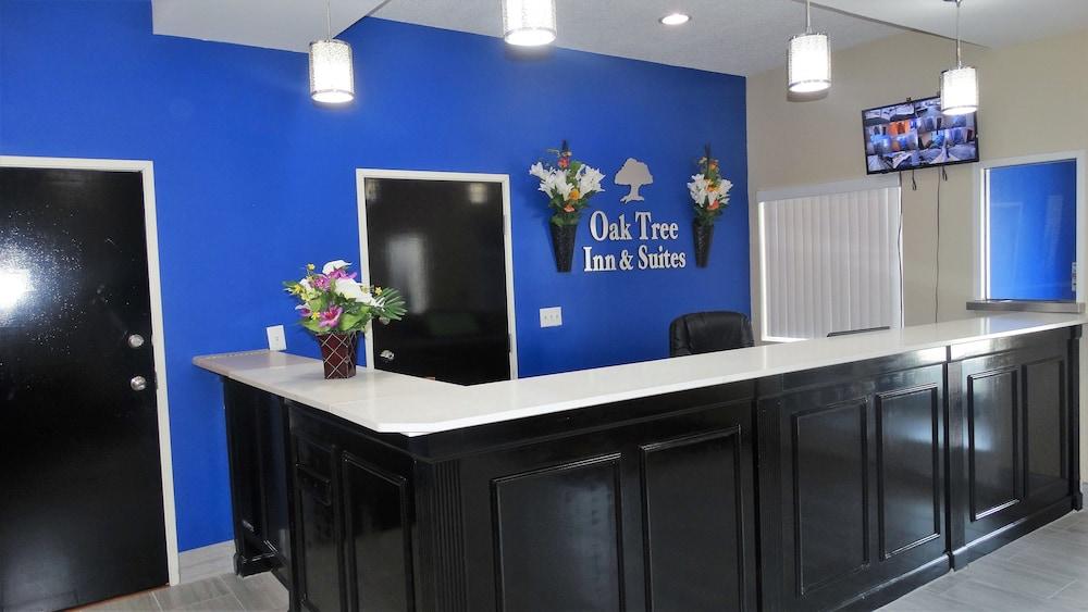 Oak Tree Inn & Suites photo 18