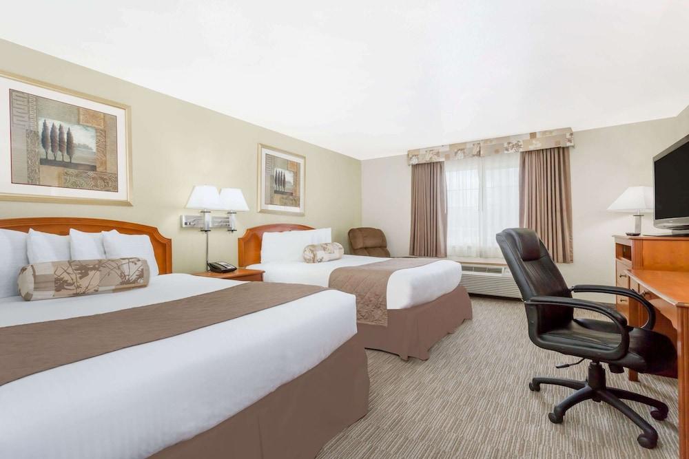 Copper Queen Hotel and Casino photo 12