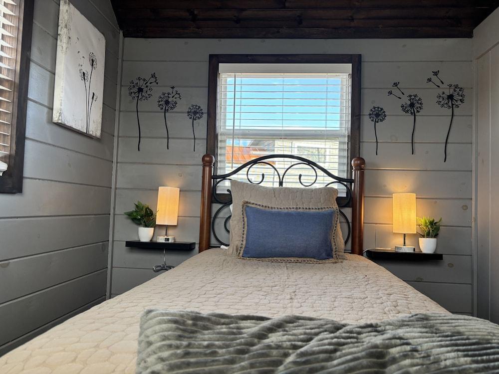 Sojourn Lodging photo 10